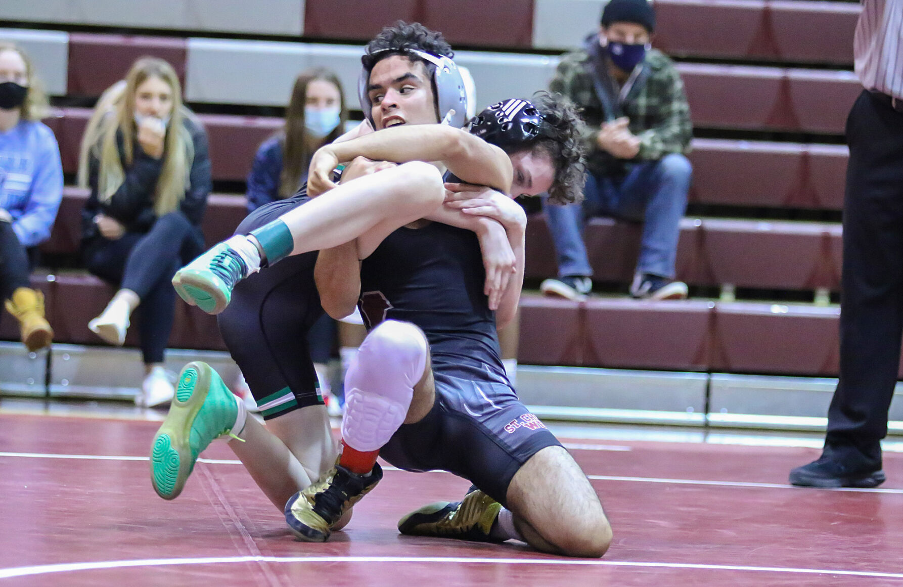 Class 2 District 3 boys wrestling tournament